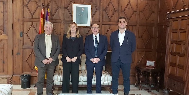 Visita Institucional a la Delegada Especial de l'AEAT de les Illes Balears, la Sra. Ana Julia Fernández